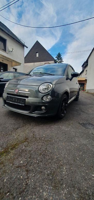 Grau Gebraucht 2015 Fiat 500 S Kleinwagen | 7.499 € (Fairer Preis) - Bild 1/4