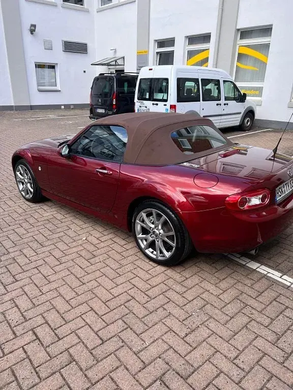 Używany Mazda MX5 126 KM (92 kW) 2013 Czerwony Kabriolet