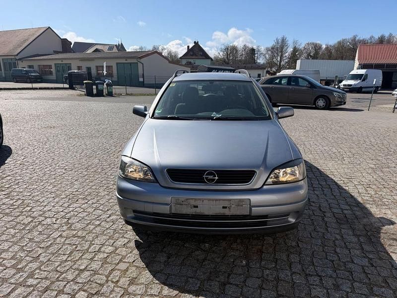 Gebraucht Opel Astra 125 PS (91 kW) 2003 Silber Limousine