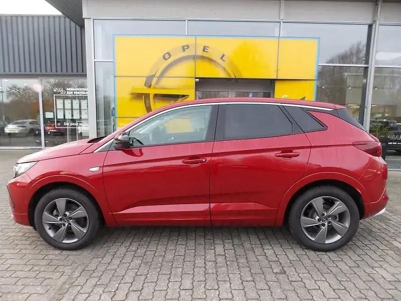 Lackierung bright red/metallic klarlack Gebraucht 2023 Opel Grandland X Elegance SUV | 22.490 € (Fairer Preis) - Bild 1/4