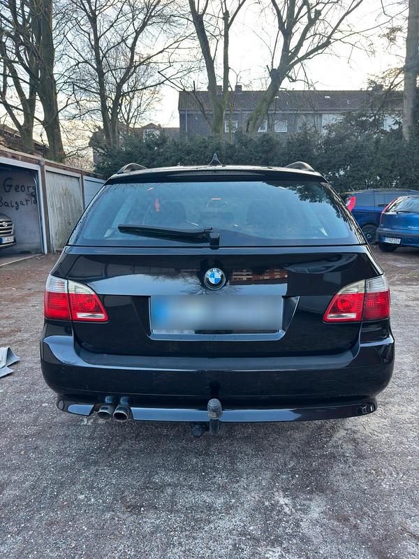 Gebraucht BMW 525 177 PS (130 kW) 2006 Schwarz Limousine