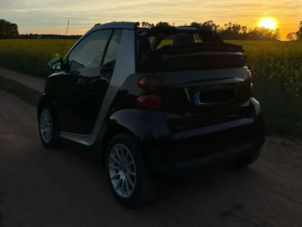Gebraucht Smart ForTwo Cabrio Passion 71 PS (52 kW) 2010 Schwarz Cabrio