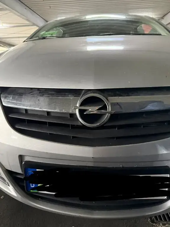 Gebraucht Opel Corsa 80 PS (58 kW) 2008 Silber Kleinwagen