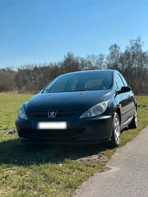 Gebraucht Peugeot 307 110 PS (80 kW) 2005 Schwarz Kleinwagen