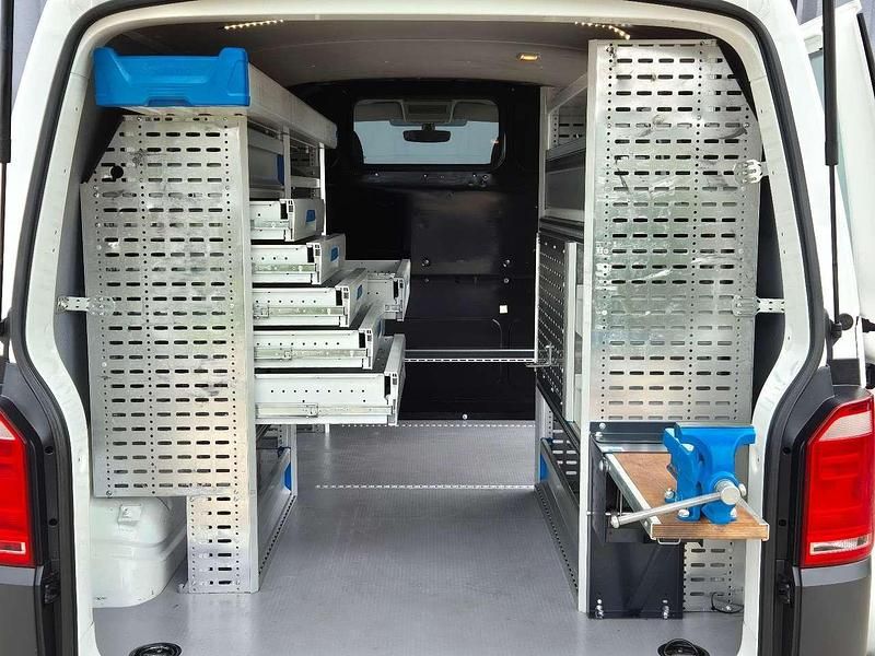 Gebraucht VW Transporter 150 PS (110 kW) 2019 Candyweiß Van