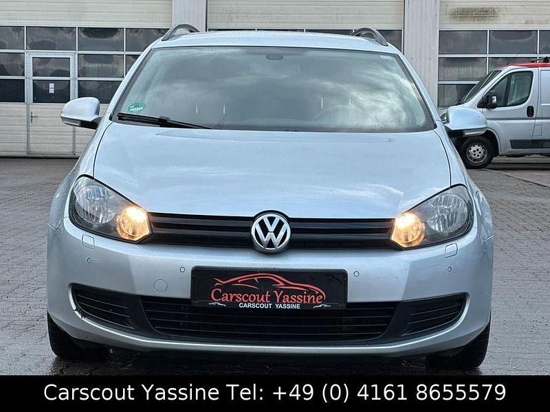 Gebraucht VW Golf VI Trendline 105 PS (77 kW) 2012 Silber Kleinwagen