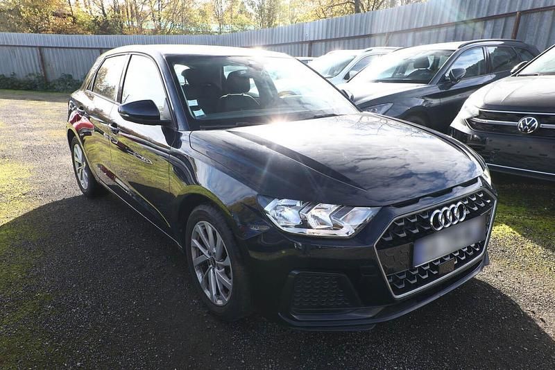Gebraucht Audi A1 Sportback Advanced 110 PS (80 kW) 2021 Metallic Kleinwagen