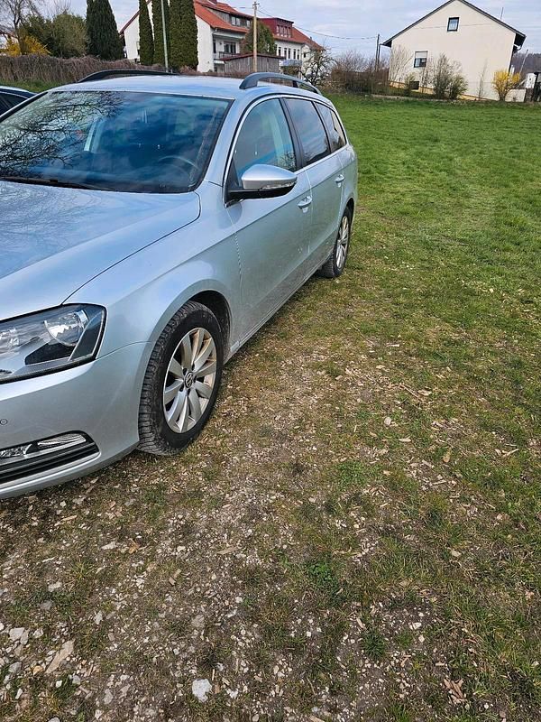 Gebraucht VW Passat 2014 Silber Kombi