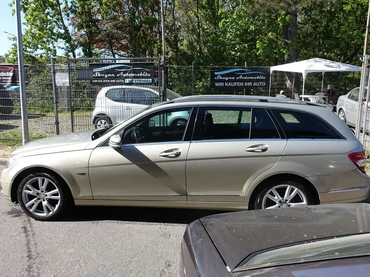 Gebraucht Mercedes C220 170 PS (125 kW) 2010 Perlbeige  metalliclack Kombi