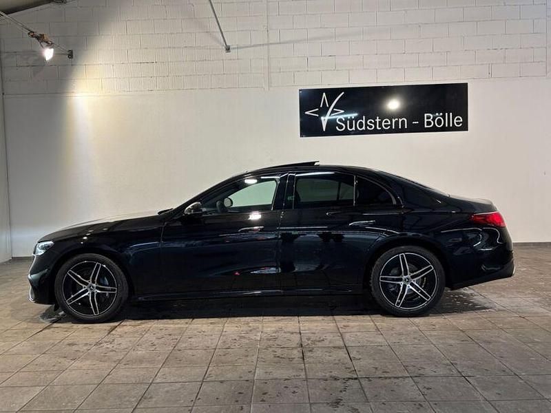 Gebraucht Mercedes E200 AMG 204 PS (150 kW) 2026 Schwarz Limousine