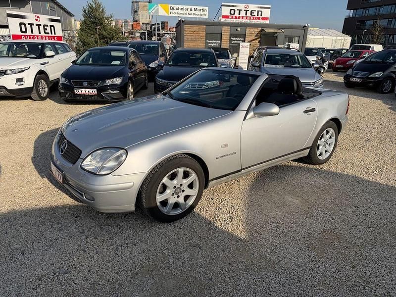 Gebraucht Mercedes SLK230 193 PS (141 kW) 2000 Silber Cabrio