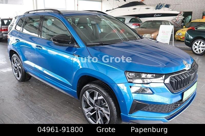 Neu Skoda Karoq SportLine 150 PS (110 kW) 2026 Blau SUV