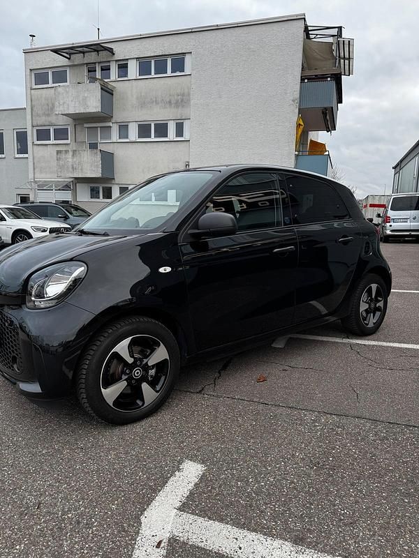 Gebraucht Smart ForFour Electric Drive 60 kW (82 PS) 2020 Schwarz Kleinwagen