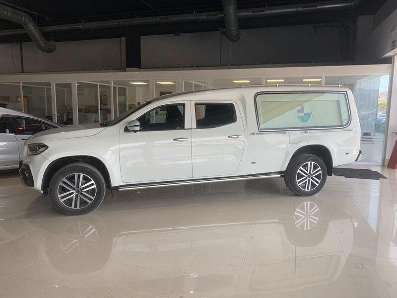 Gebraucht Mercedes X250 190 PS (139 kW) 2018 Weiß Pickup