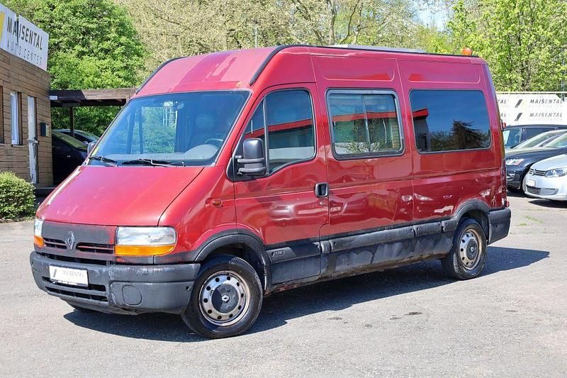 Second-hand Renault Master 90 CP (66 kW) 2001 Roșu Monovolum