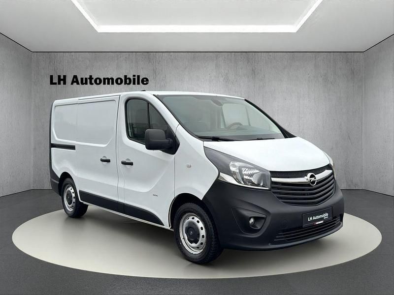 Gebraucht Opel Vivaro 121 PS (88 kW) 2017 Weiß Van / Kleinbus