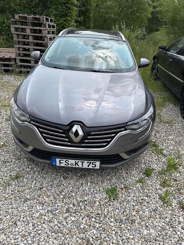 Grau Gebraucht 2016 Renault Talisman GrandTour Intens Kombi | 12.000 € (Fairer Preis) - Bild 1/4