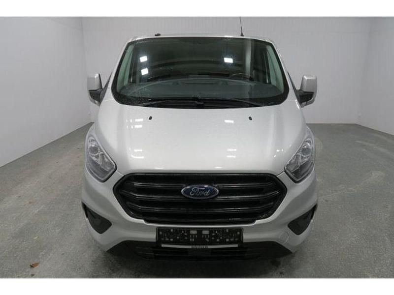 Gebraucht Ford Transit Custom 131 PS (96 kW) 2019 Silber Van