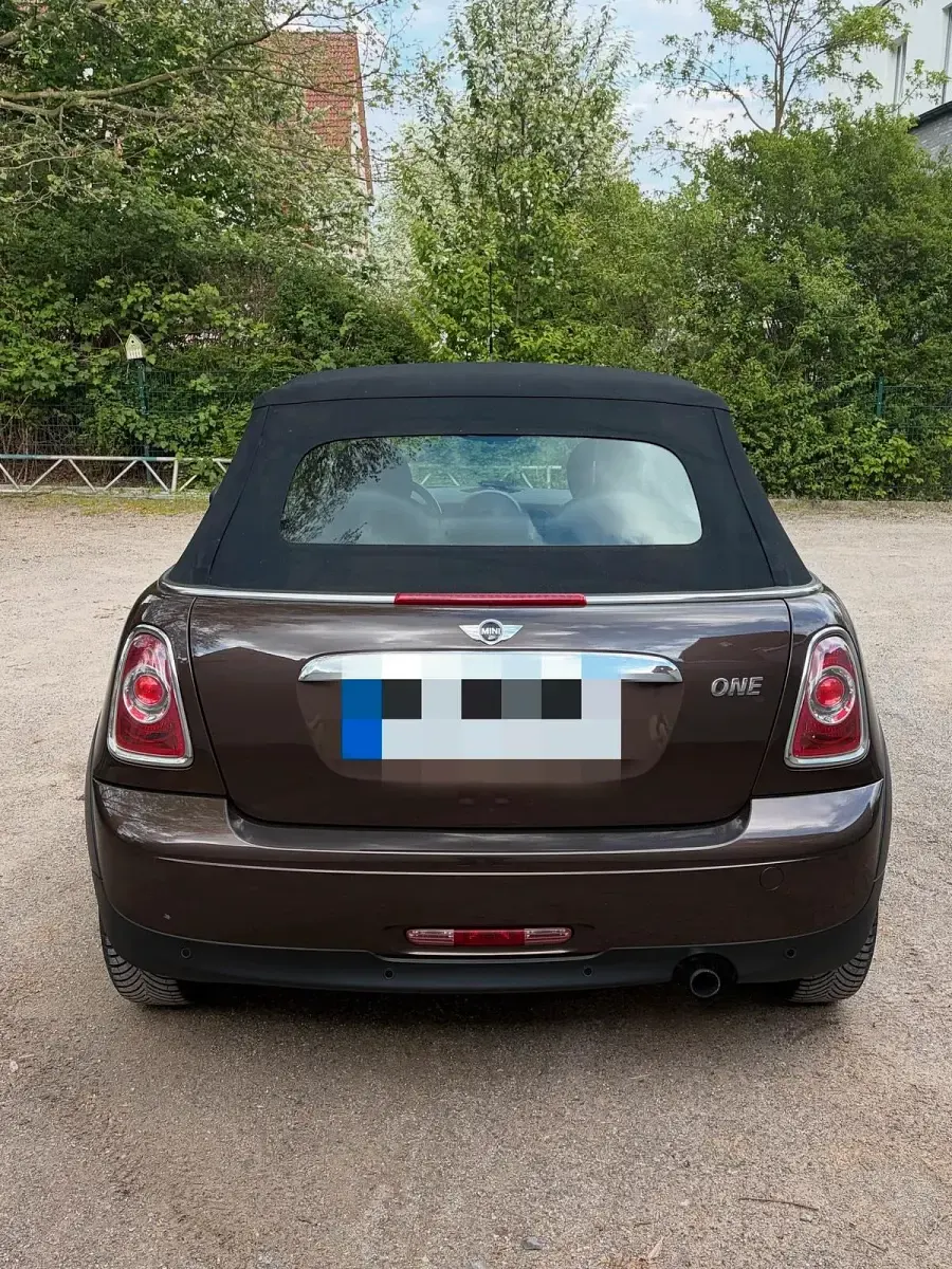 Gebraucht Mini One Cabriolet 75 PS (55 kW) 2011 Braun Cabrio