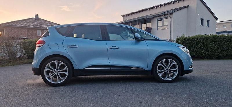 Gebraucht Renault Scénic IV Experience 116 PS (85 kW) 2016 Blau Van / Kleinbus