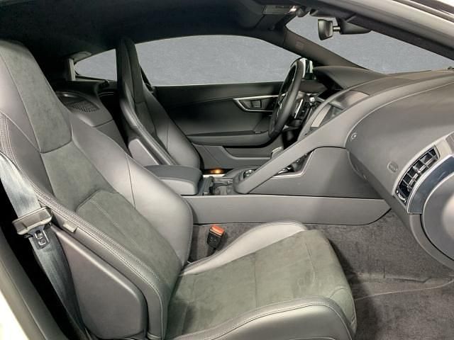 Gebraucht Jaguar F-Type R 304 PS (223 kW) 2024 Weiss Coupé