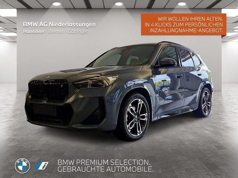 Grau Gebraucht 2023 BMW iX1 M Sport SUV | 44.909 € (Guter Preis) - Bild 1/4