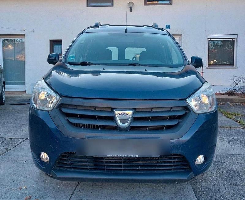 Blau Gebraucht 2015 Dacia Dokker Lauréate Van / Kleinbus | 3.000 € (Fairer Preis) - Bild 1/4