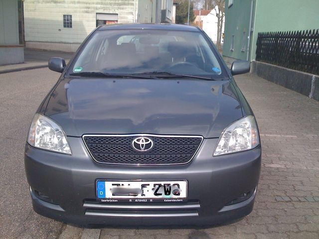Gebraucht Toyota Corolla Sol 132 PS (97 kW) 2004 Grau metallic Limousine
