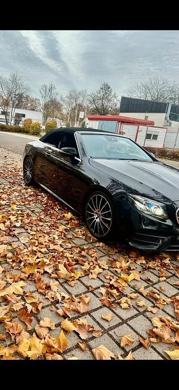 Schwarz Gebraucht 2018 Mercedes E200 AMG Cabrio | 27.950 € (Fairer Preis) - Bild 1/4