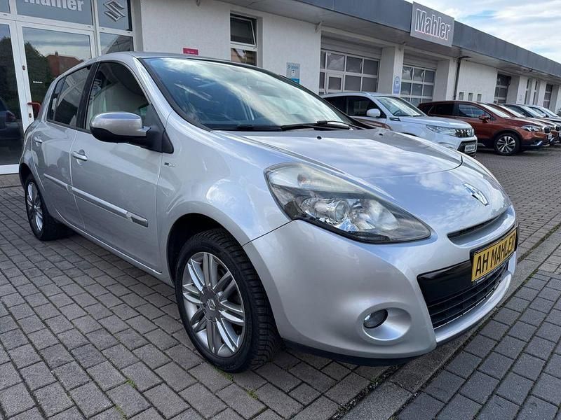 Grau Gebraucht 2011 Renault Clio III Night&Day Limousine | 7.699 € (Teuer) - Bild 1/4