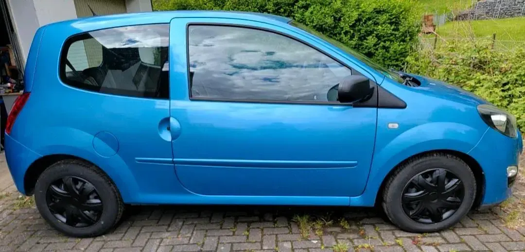 Gebraucht Renault Twingo 75 PS (55 kW) 2012 Blau Kleinwagen