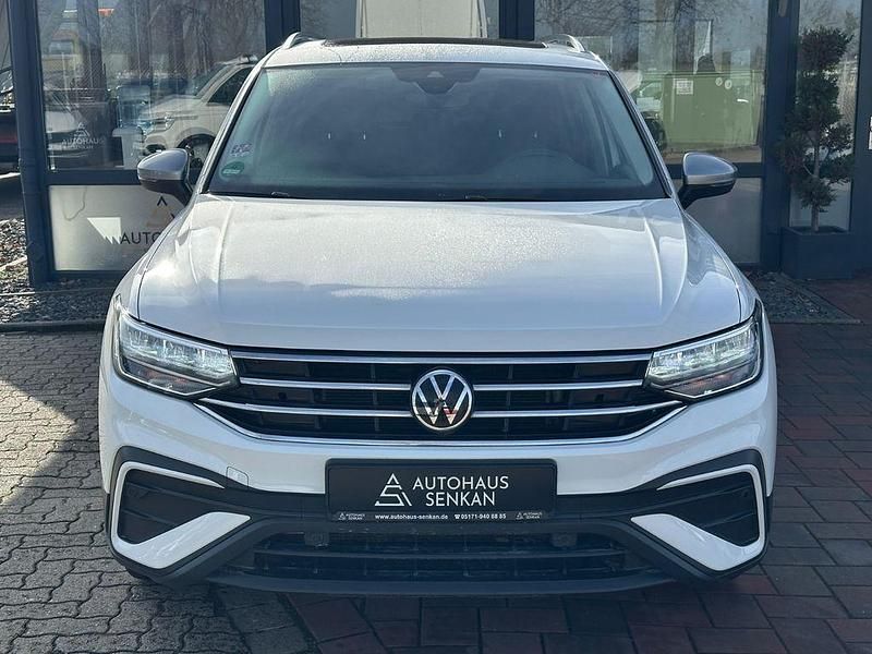 Gebraucht VW Tiguan Allspace S 150 PS (110 kW) 2022 Weiß SUV