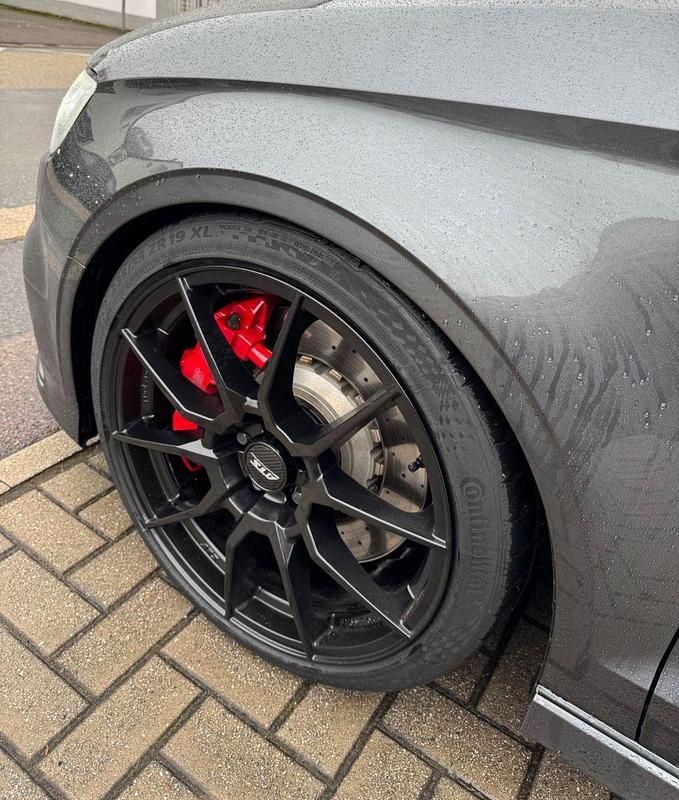 Gebraucht Audi RS3 Comfort 400 PS (294 kW) 2019 Grau Limousine