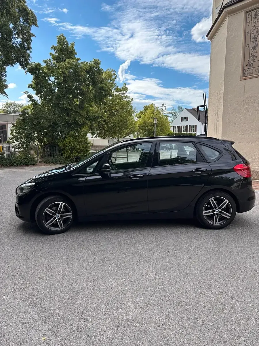 Gebraucht BMW 218 Active Tourer M Sport 150 PS (110 kW) 2014 Schwarz Van / Kleinbus