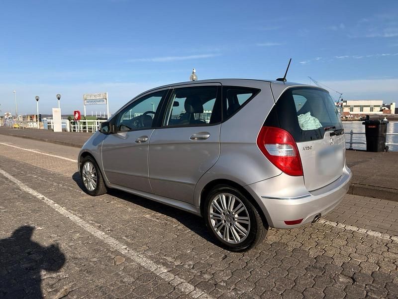 Gebraucht Mercedes A150 Elegance 95 PS (69 kW) 2008 Silber Kleinwagen