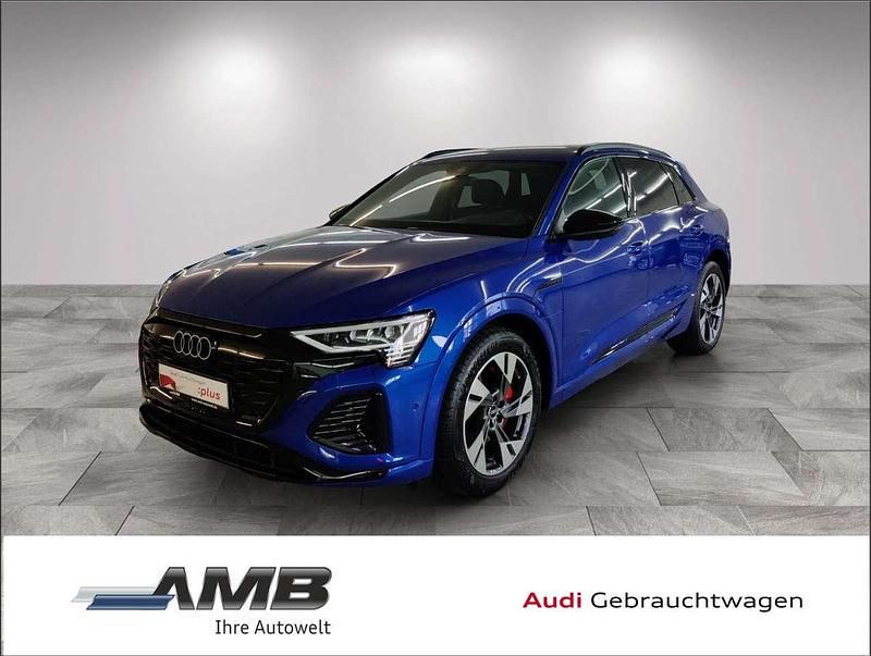 Ultrablau metallic Gebraucht 2023 Audi Q8 e-tron S-Line SUV | 47.380 € (Superpreis) - Bild 1/3