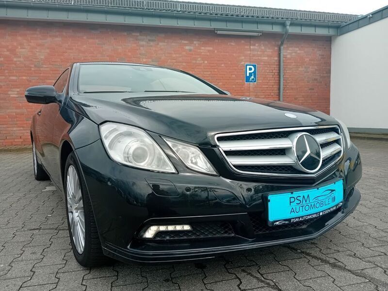 Gebraucht Mercedes E350 231 PS (169 kW) 2010 Schwarz Coupé