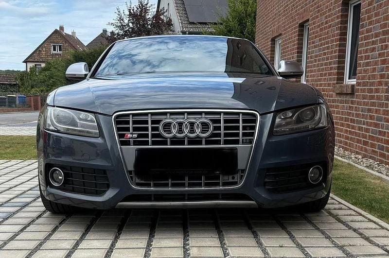 Grau Gebraucht 2008 Audi S5 Sport Coupé | 15.499 € (Guter Preis) - Bild 1/4