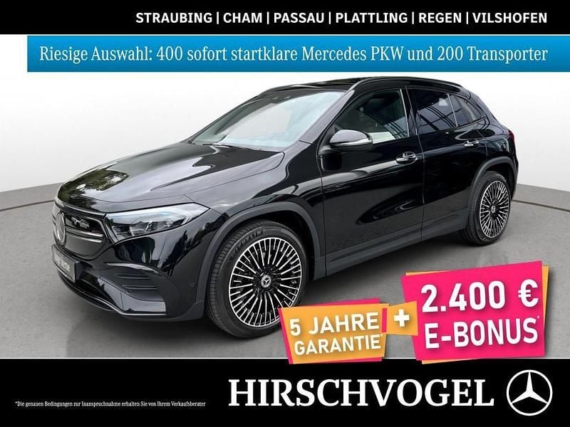 Metalliclack kosmosschwarz Gebraucht 2023 Mercedes EQA300 AMG line SUV | 36.570 € (Teuer) - Bild 1/4