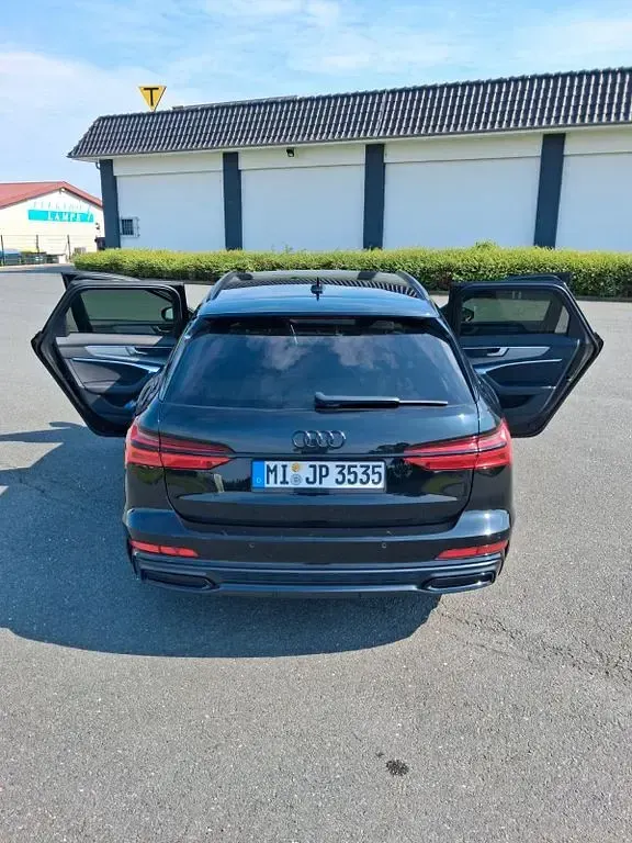 Gebraucht Audi A6 S-Line 163 PS (119 kW) 2021 Schwarz Kombi