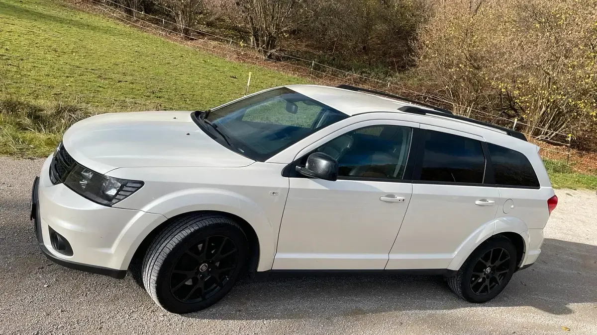 Usado Fiat Freemont Black Code 180 CV (132 kW) 2014 Blanco SUV