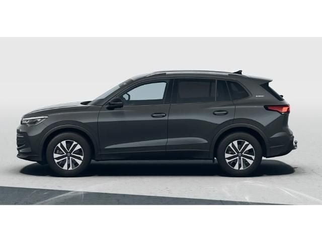 Gebraucht VW Tiguan 150 PS (110 kW) 2026 Schwarz SUV