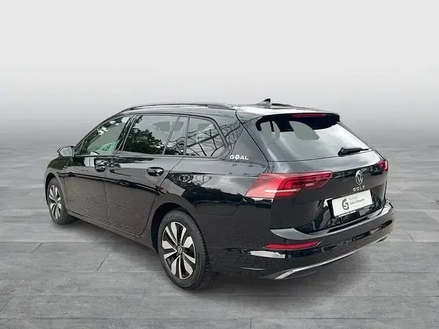 Gebraucht VW Golf VIII 150 PS (110 kW) 2025 Schwarz Kombi