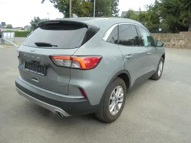Używany Ford Kuga Titanium X 152 KM (111 kW) 2021 Srebrny SUV