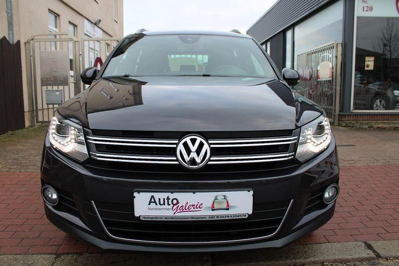 Gebraucht VW Tiguan LOUNGE 150 PS (110 kW) 2016 Grau SUV