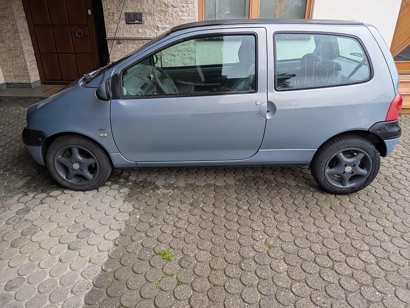 Gebraucht Renault Twingo 75 PS (55 kW) 2003 Blau Kleinwagen