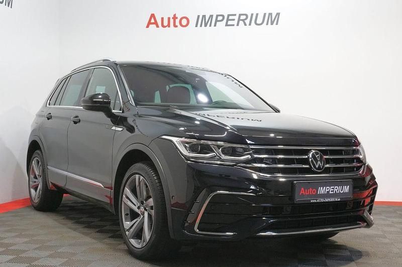 Gebraucht VW Tiguan R-line 200 PS (147 kW) 2022 Deep black perleffekt SUV