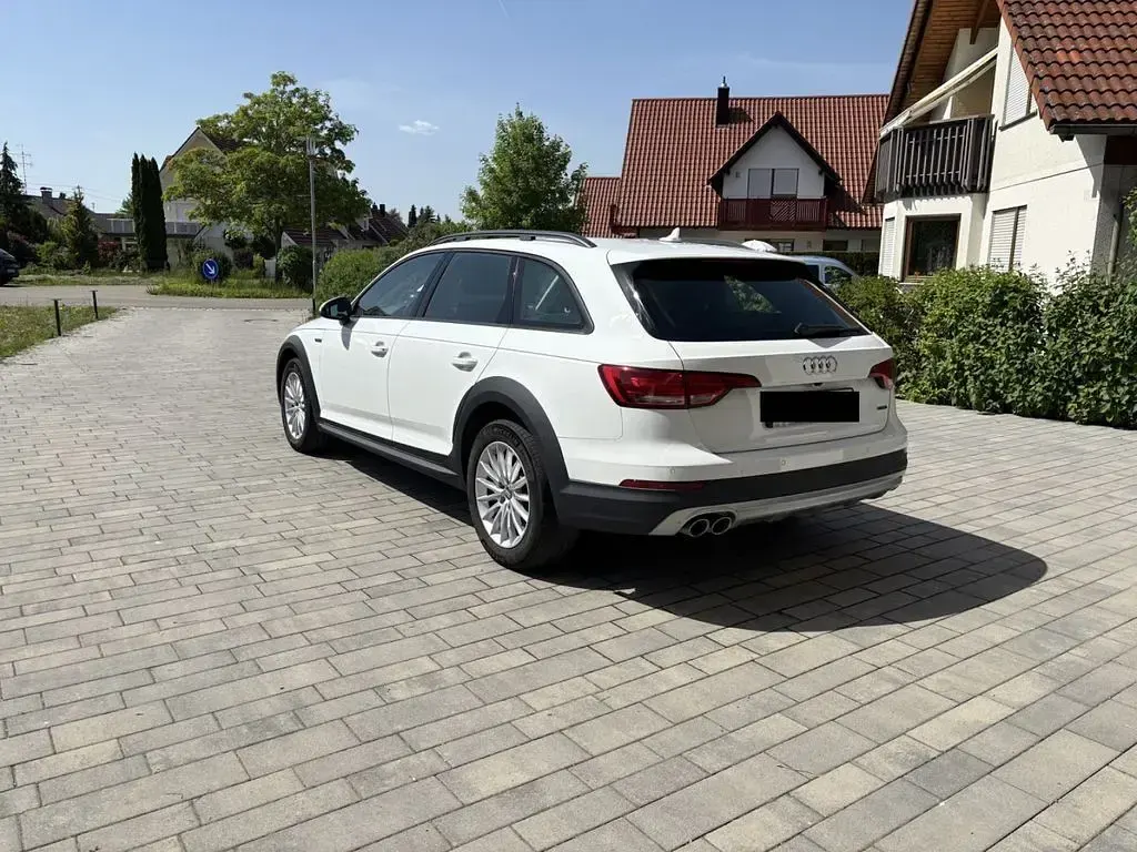 Gebraucht Audi A4 Allroad Ambiente 218 PS (160 kW) 2018 Weiß Kombi