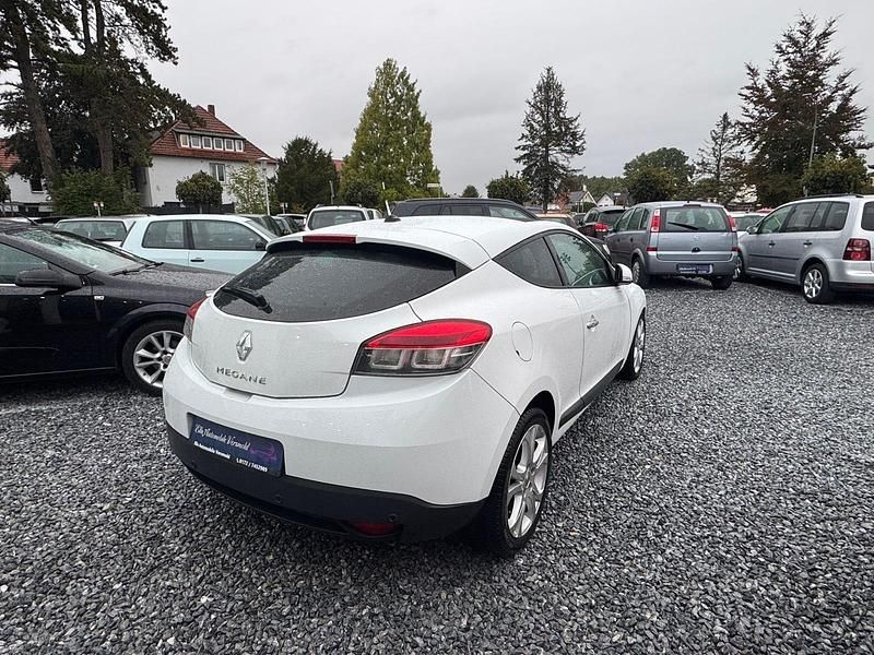 Gebraucht Renault Mégane GT Line GT-Line 160 PS (117 kW) 2010 Weiß Coupé