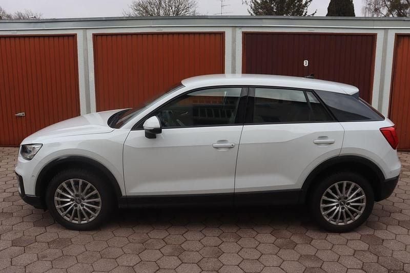 Second-hand Audi Q2 Advanced 150 CP (110 kW) 2020 Alb SUV